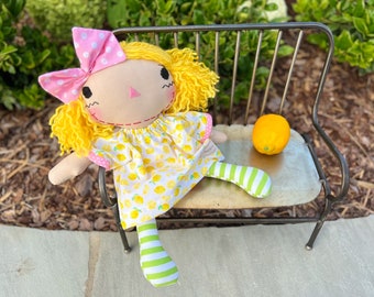 Traditional Rag Doll, Classic rag doll, cloth doll, handmade doll, soft doll, gift for girl, heirloom rag doll, raggedy Ann