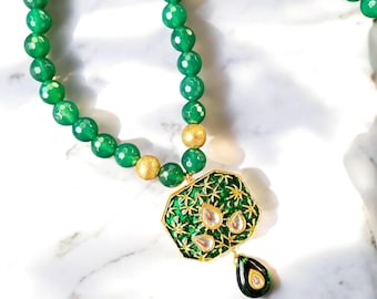 Green Intricately Detailed Pendant Necklace with Gold Accent Beads – Elegant & Timeless