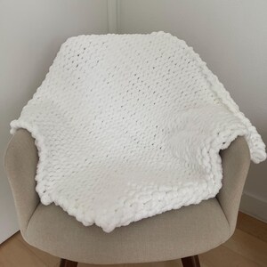 Handmade Chunky Knit Baby Blanket | Multiple Colors