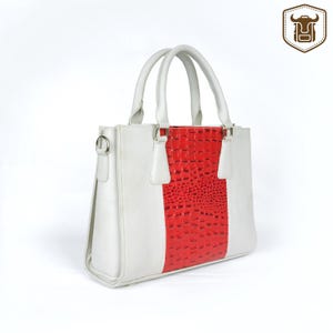 Premium Cowhide Leather Tote – Crocodile-Embossed Designer Handbag with Strap – Shoulder or Top Handle Bag for Women