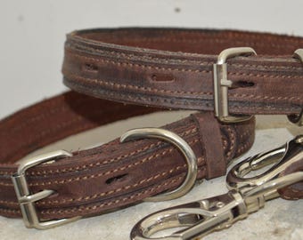 Set collare e guinzaglio in pelle marrone per cani / Eleganti accessori per animali domestici