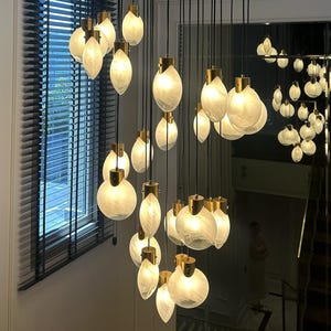 Mussel Modern Glass Globe Pendant Light – Multi Light Cluster Ceiling Fixture