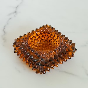 1940&#39;s Fenton Amber Hobnail Glass Salt Cellar