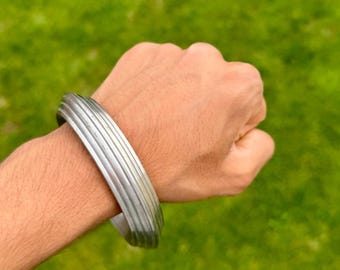 Sarbloh Sikh Kara Grueso Pesado 7 Líneas Singh Kaur Brazalete Hierro Puro Loha Karha A5R Unisex Khalsa Kakaar 5Ks