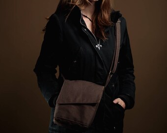 The Muse, a little organic hemp bag