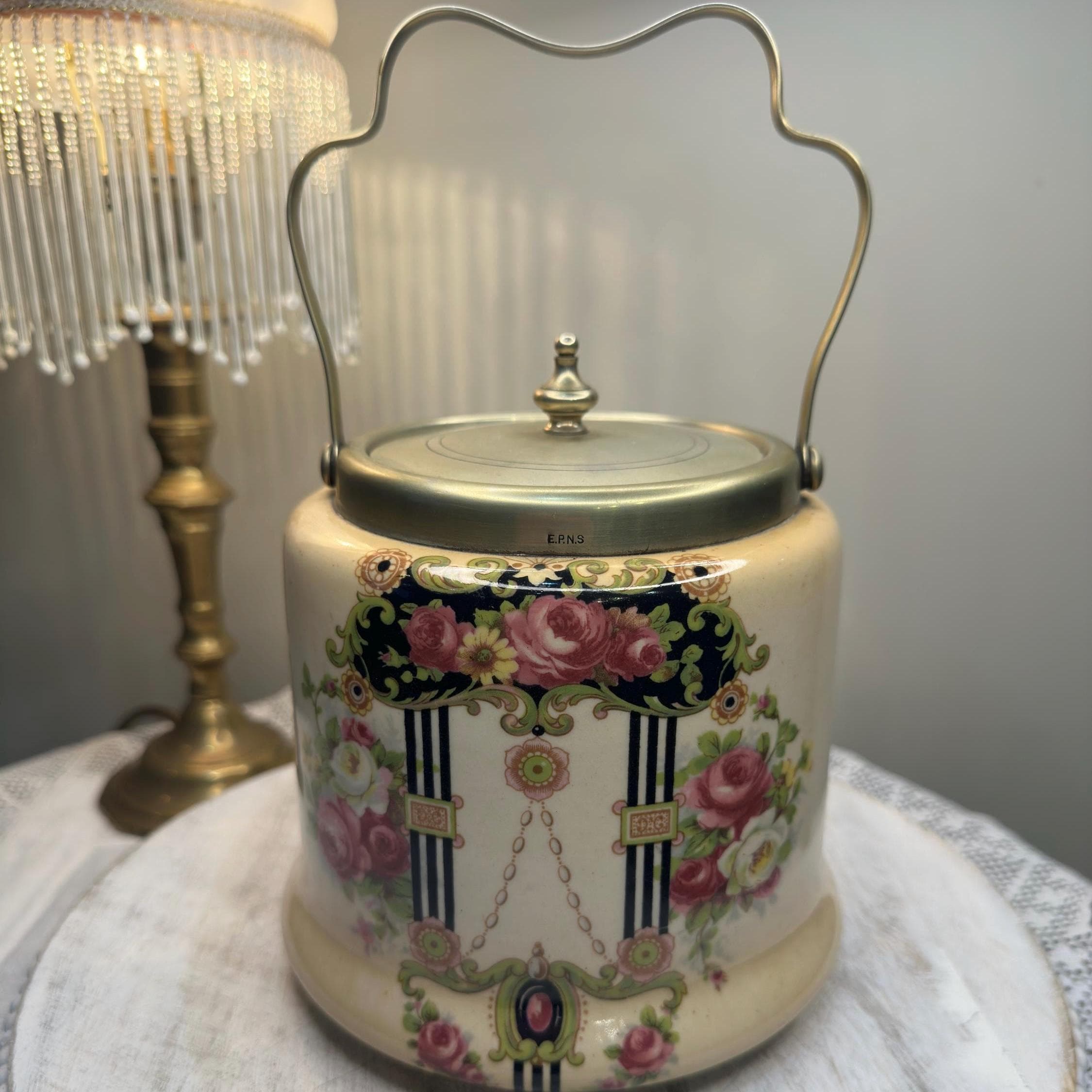 美術品・アンティーク・コレクション イギリス アンティーク 陶器製