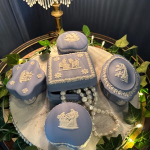 Vintage Wedgwood Jasperware Trinket Box Set – Blue & White Classical Relief – 5 Decorative Keepsake Boxes – Made in England