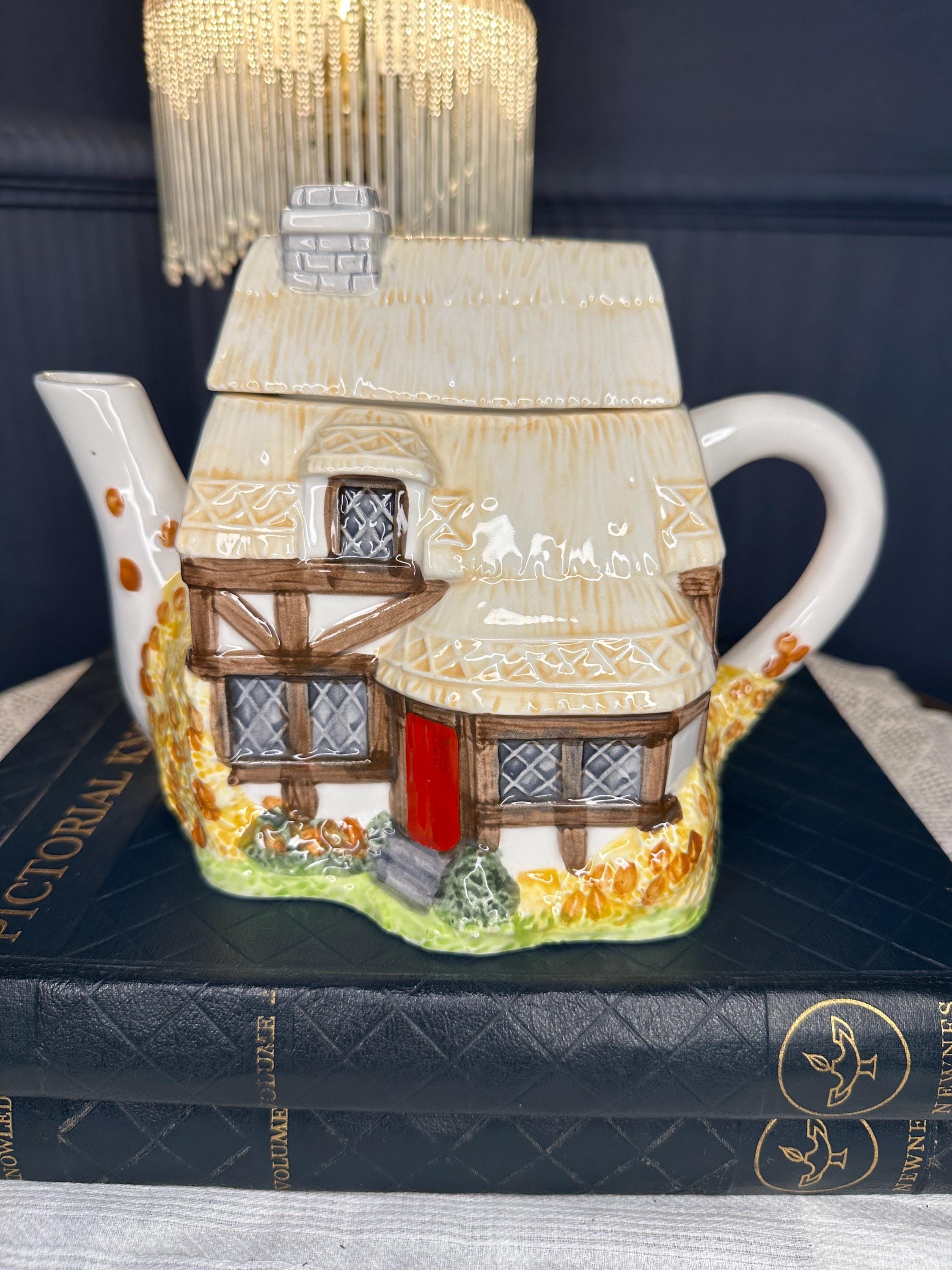 ✳︎ヴィンテージ✳︎陶器のお家のティーポット✳︎Annie Rowe✳︎ Autumn Cottage Teapot Annie Rowe | Vintage Cottage Teapot House