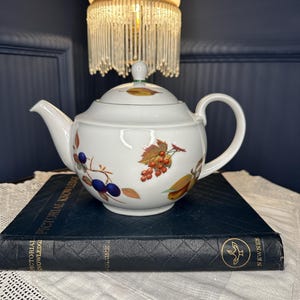 Royal Worcester Evesham Teapot - Etsy