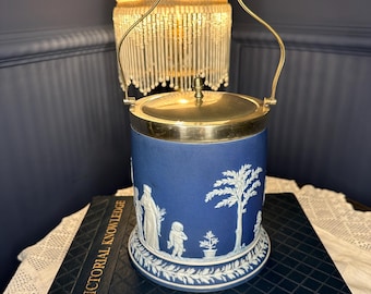 Vintage Wedgwood Jasperware Biscuit Jar Blue White Relief Brass Lid Ice Bucket English Classical Decor Collectible Kitchen Storage