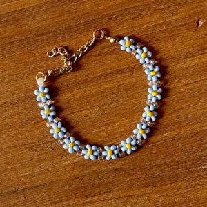 Mia Beaded Bracelet | Daisy Seed Bead Bracelet| Handmade Bracelet | 18k Gold Plated Jewelry | Flower Beaded Bracelet | Gift for Her