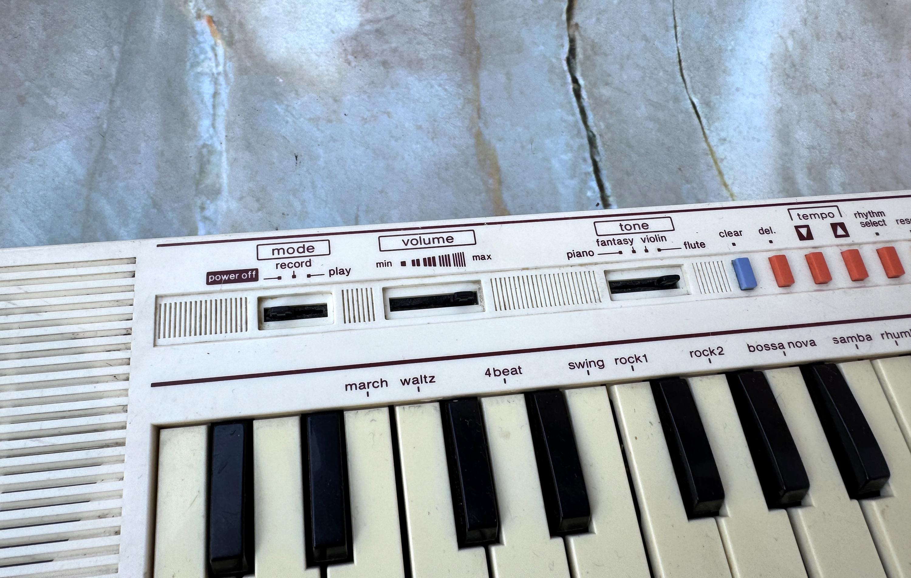 ヴィンテージ カシオ PT1 ミニキーボード 1980年代 レトロ