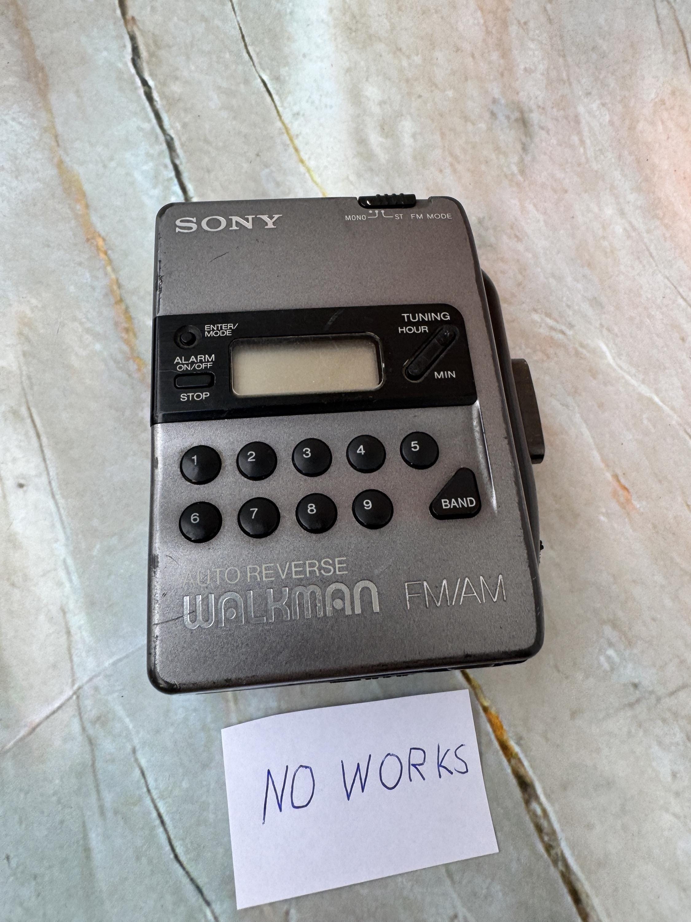 SONY WALKMAN カセットプレーヤー オートリバース SONY ウォークマン オートリバース イヤフォン付き - メルカリ