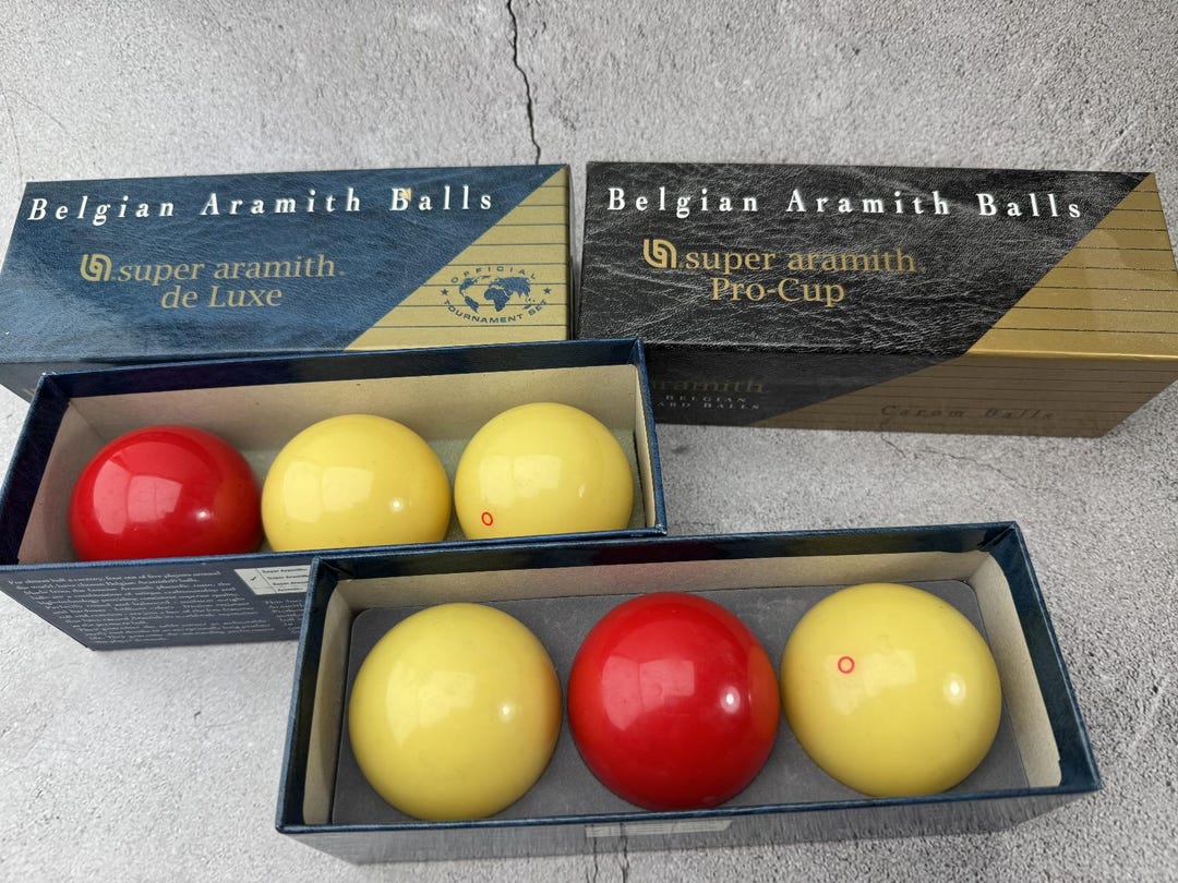 ヴィンテージ アラミス キャロム ビリヤードボールセット