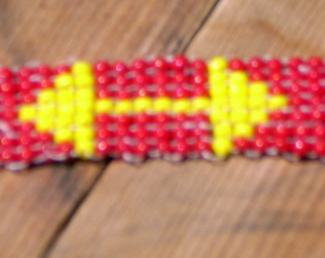 Yellow Arrow Bead Strip/ Bookmark - Etsy