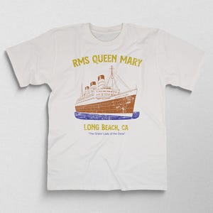 Queen Mary Long Beach T-Shirt Vintage Ocean Liner Graphic Tee Retro California Coastal Style Nautical History Tourist Gift