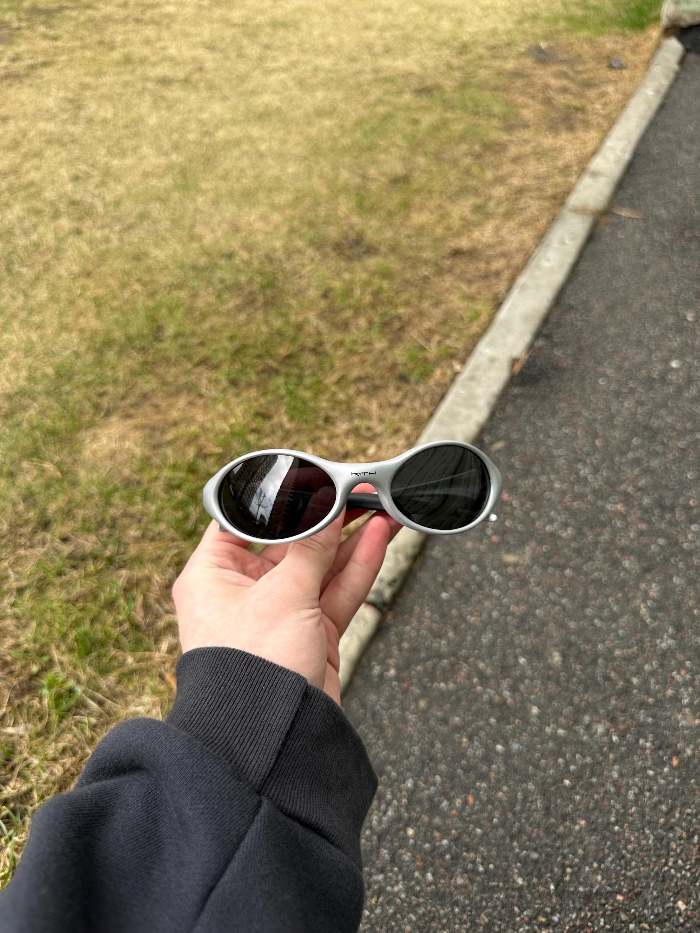 小物 Kith for Oakley Eye Jacket Kith x Oakley Eye Jacket Sunglasses Silver/PRIZM/Jade Men's