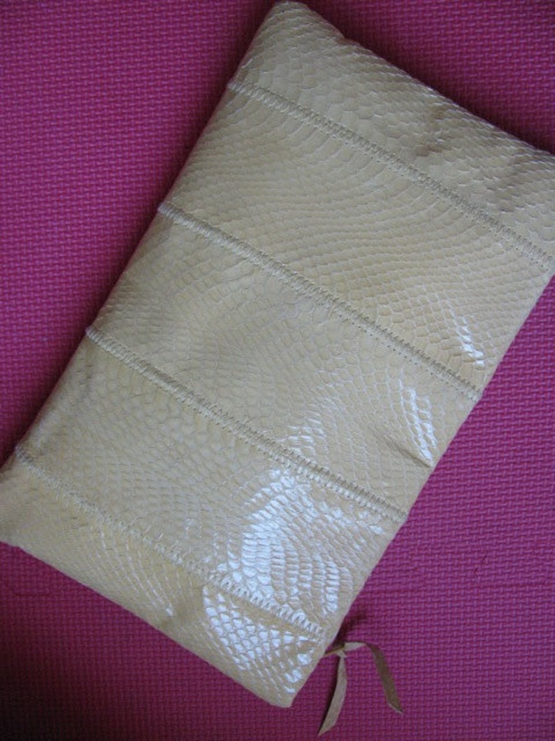 Vintage Yellow Snakeskin Clutch by Clemente, Snakeskin Purse, Fun Bag image 3