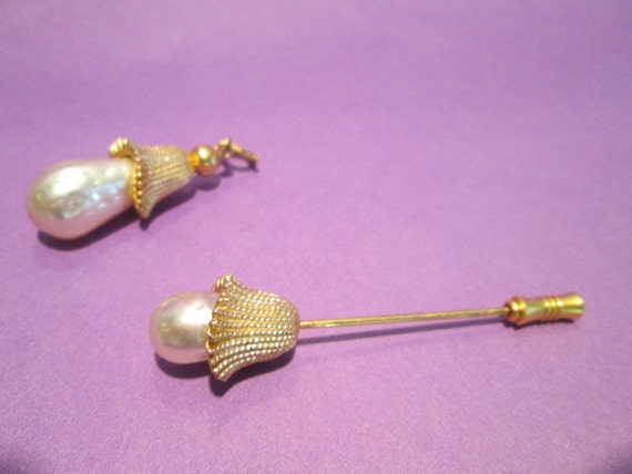 Vintage Faux Pearl Ladies Lapel Stickpin and Pend… - image 1