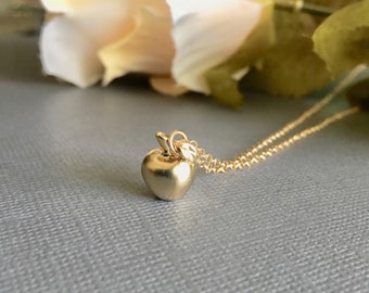 Apple Necklace, Golden Apple Necklace, Teacher Appreciation Gift, Simple Gold Necklace, Minimal Jewelry, Cute Delicate Necklace