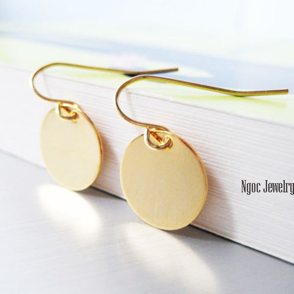 Simple Gold Disc Earrings, Gold Coin Earrings, Everyday Earrings, Petite Gold Disk Earrings, Jewelry Gift Under 15 Dollars