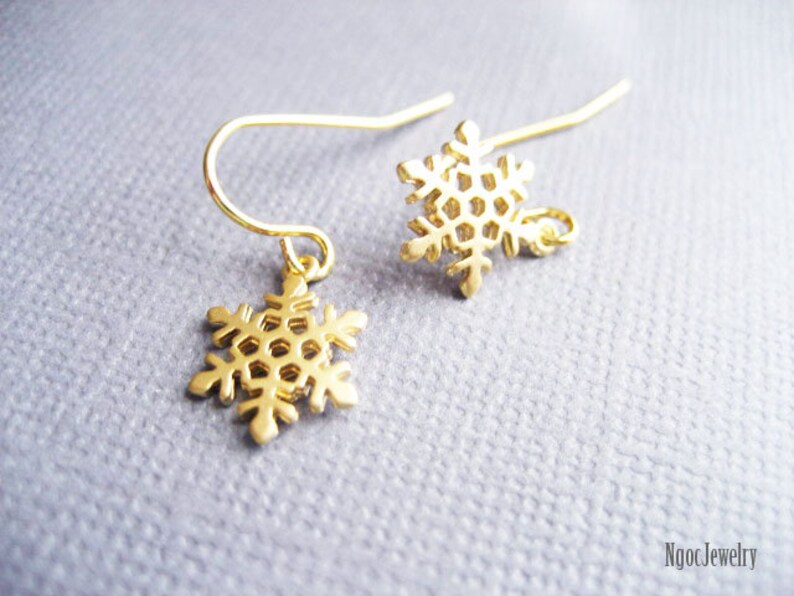 Snowflake Earrings Small Gold Snowflake Earrings Simple Gold Etsy