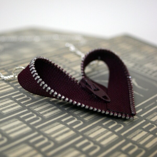 Zipper Heart Pendant - Maroon and Silver Zipper Heart Pendant Hangs from Long Silver Chain