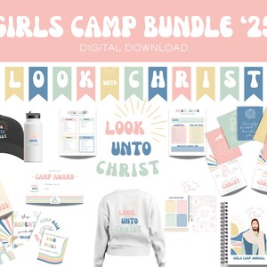 Peut inclure: Un ensemble de téléchargement numérique sur le thème 'Girls Camp Bundle '25'. Comprend une casquette noire, une gourde blanche, un sweat-shirt blanc, un journal et divers articles de papeterie. La phrase 'Look Unto Christ' est mise en évidence en couleurs pastel.