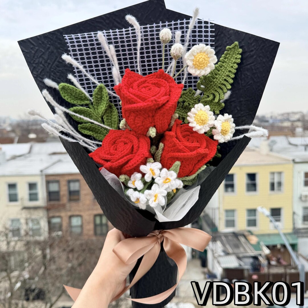 Crochet Rose Bouquet – Handmade Valentine’s Day Gift for Her ...