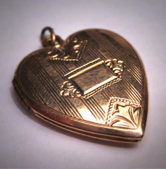 Antique Victorian Gold Locket Pendant Vintage Hear