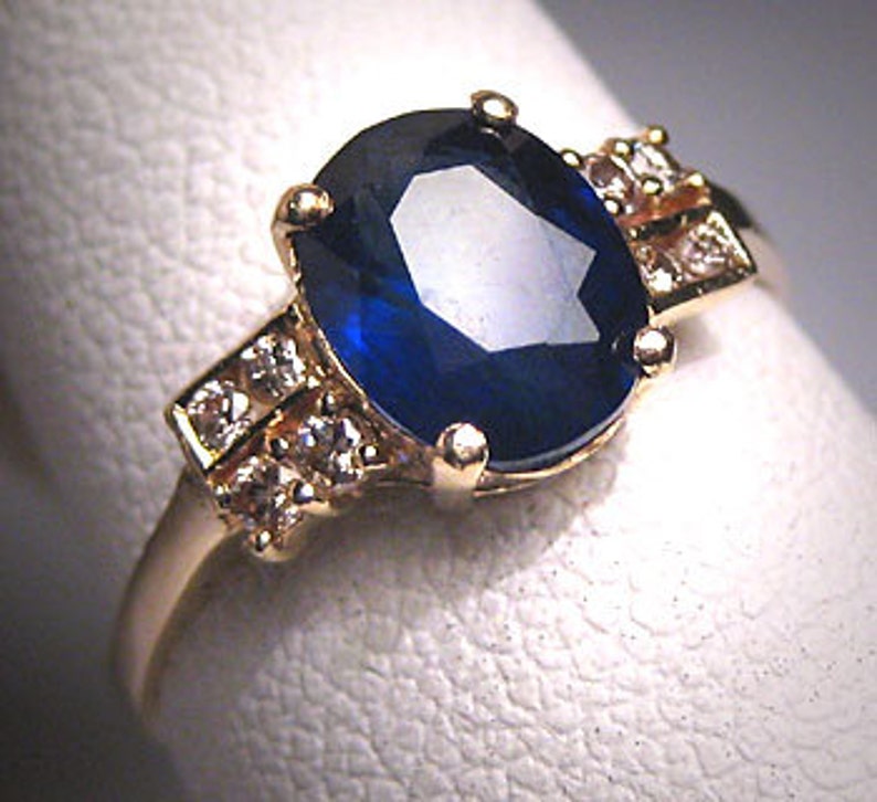 1 Ct Tanzanite Blue Diamond Ring Gold : Antique Vintage 1.5ct Royal Blue Sapphire Diamond Wedding - The color of the natural tanzanite is a light blue color.