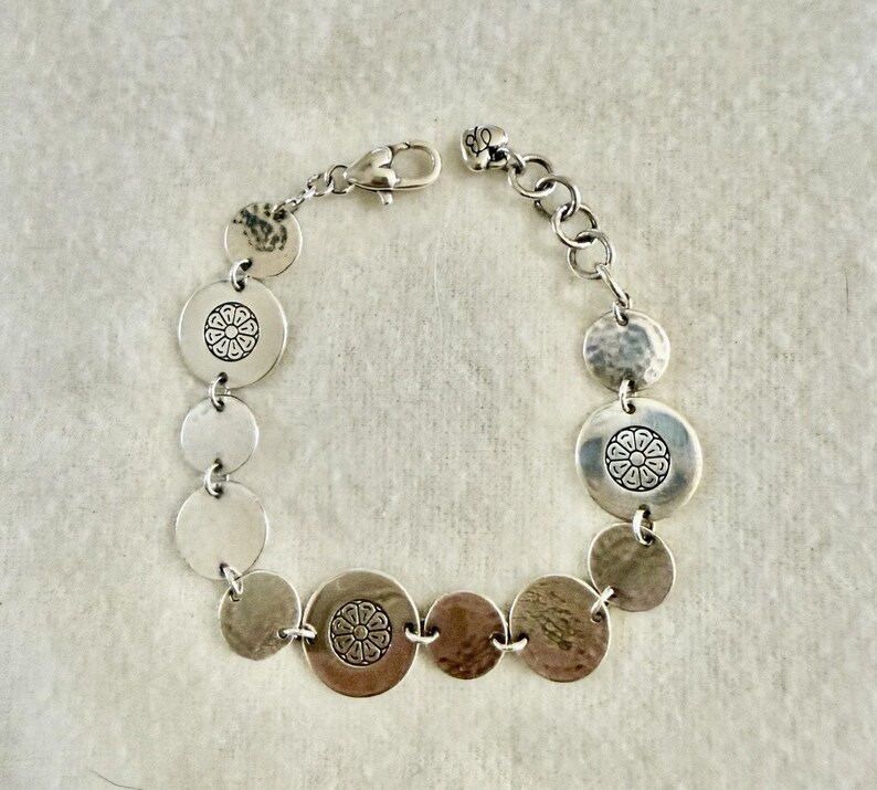 Pulsera Brighton Daisy con eslabones martillados, NUEVA, 7'' imagen 3