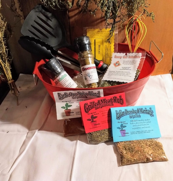 Gift bundle for that man in your life Gift Baskets for Men | Unique, Manly & Customizable Gifts  main image 4