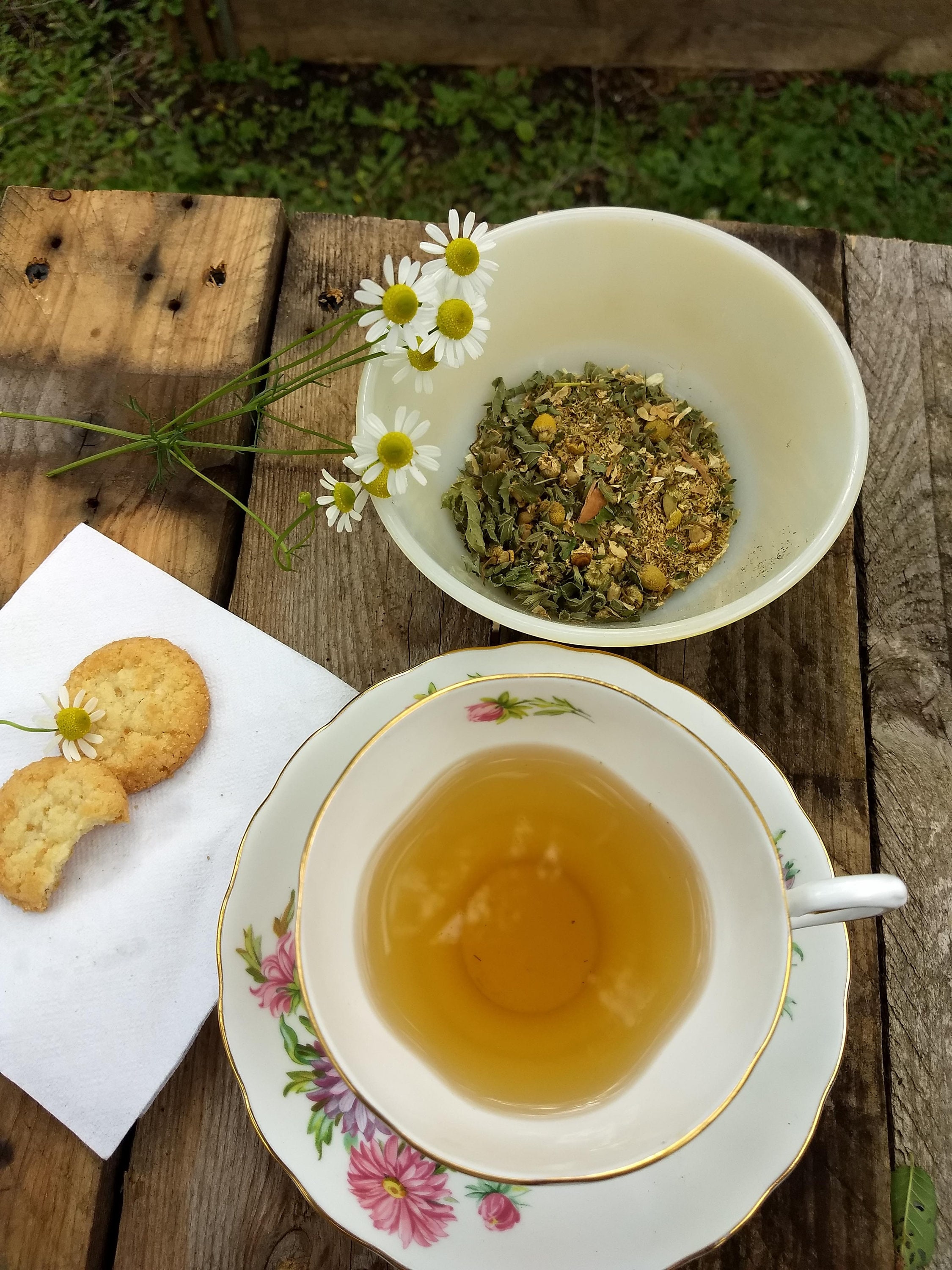 Afternoon Lift Herbal Tea Blend Loose Camomile -