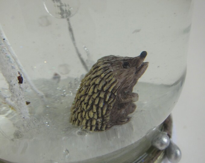 Hedgehog in the Snow Vintage Style Snow Globe Forest - Etsy