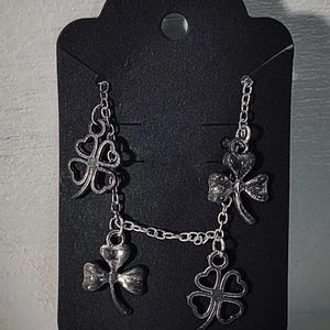 Silver Clover Necklace: Elegant Lucky Charm Pendant
