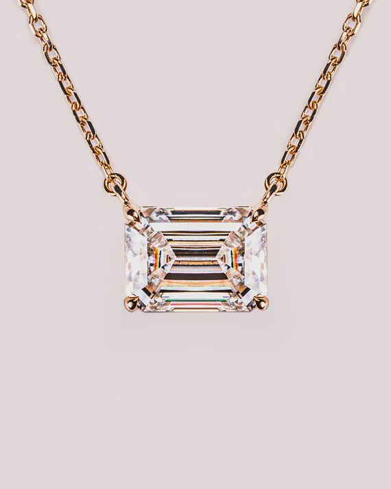 Emerald Cut Solitaire Moissanite Necklace for Women, Solid Gold or Silver, Emerald Diamond Pendant, Gold Layering Necklace, Gift for her