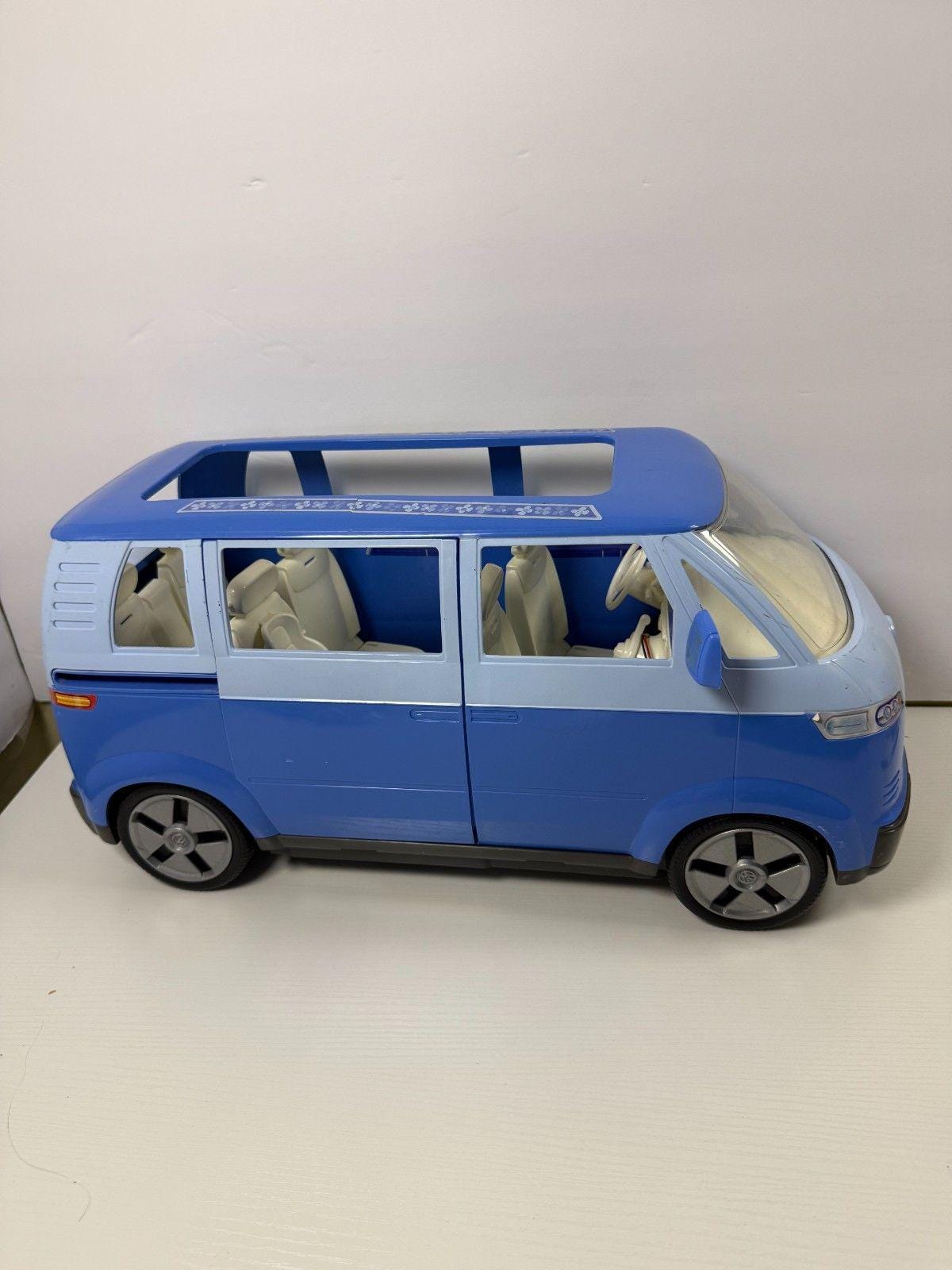 RARE Barbie Volkswagen Microbus VW Van W/working Horn Blue on Blue