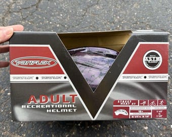 VariFlex Adult Recreational Helmet in the Street Heat XT model 7.5