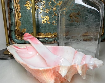 Vintage genuine conch shell serving dish & matching shell spoon natural Queen Conch 1940s - 1950s boho chic coastal regency decor
