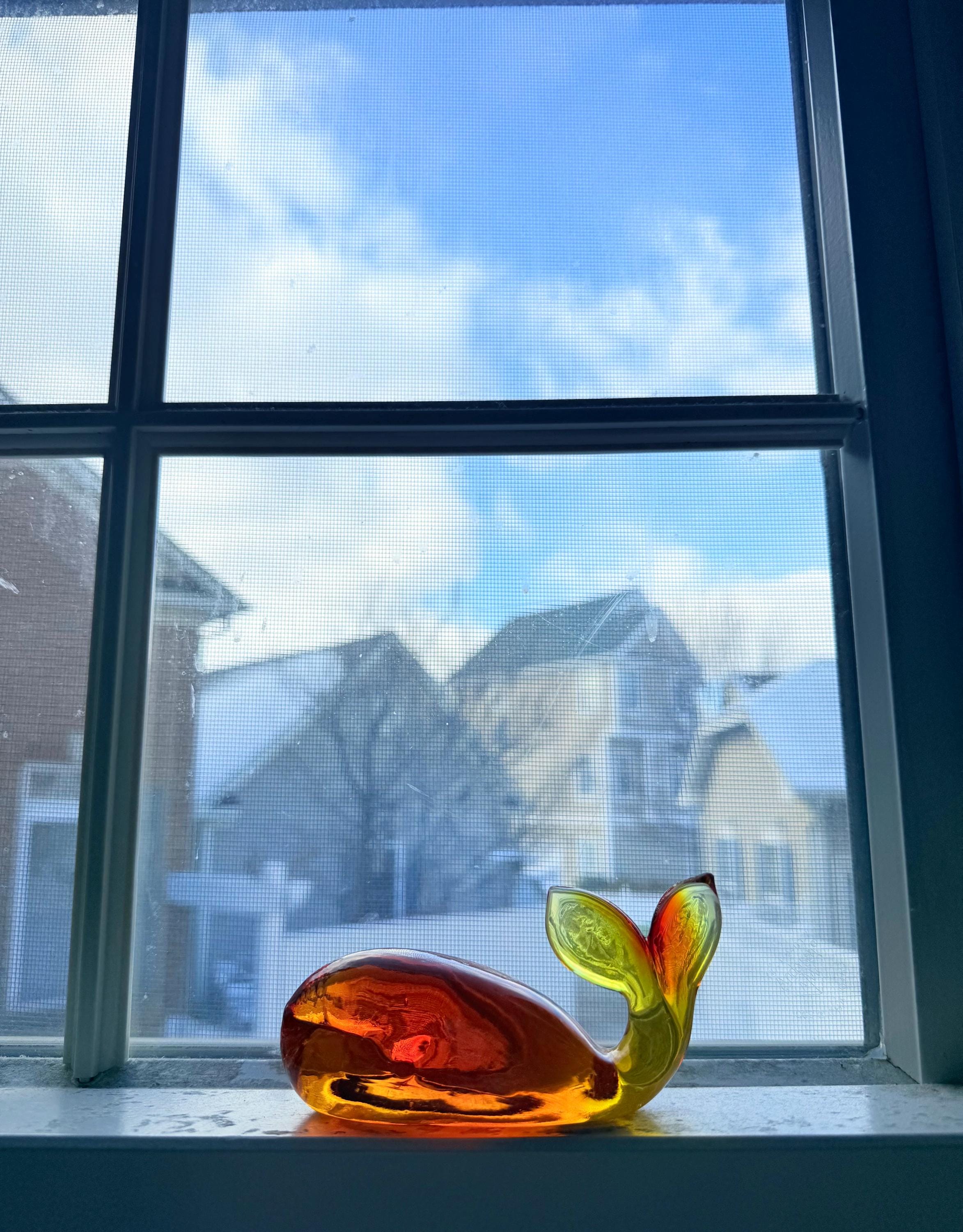 Vintage Pilgrim Glass Paperweight Hand-blown Amberina Glass Whale