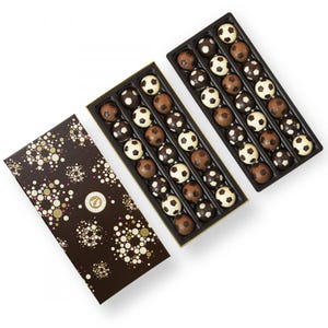 Box WITH CHOCOLATE BALLS - Two floors of pralines