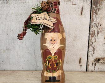 Papá Noel rústico, botella de Coca-Cola, Papá Noel pintado, Papá Noel rústico, árbol de Navidad primitivo