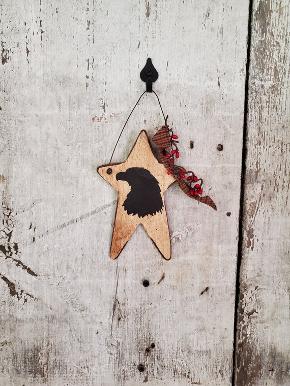 Primitive Americana American Eagle  on  Painted Wood Star  Primitive Country  Pip Berries  Peg Hanger Rustic Americana Rustic Décor