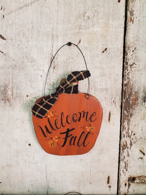 Primitive Fall Decorations Wall Primitive Fall Decorating Ideas For