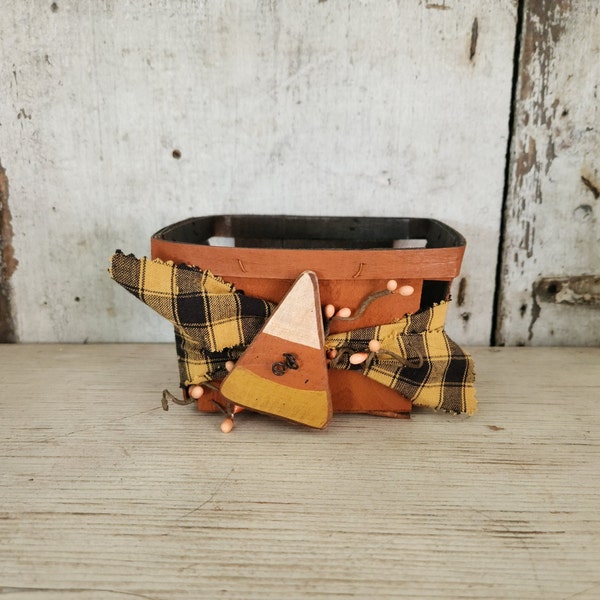 Primitive Country Fall Wood Basket with Candy Corn Vintage Wood Fruit Box Crow Decor Primitive Kitchen Decor Fall Kitchen