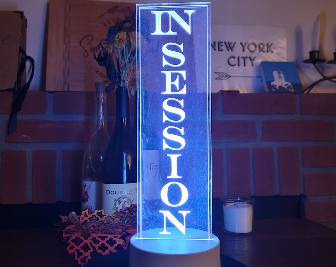 IN SESSION LED Light
