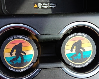 Posavasos para coche con diseño de Pie Grande o Sasquatch, posavasos para portavasos, accesorios para coche, decoración para coche, posavasos para vehículos, regalo para él