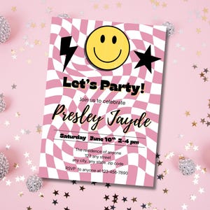 Preppy Smiley Party Einladung | Bearbeitbare Canva Vorlage | Rosa adrette Geburtstag einladen | Sofort Download. Retro Geburtstag einladen Mädchen.