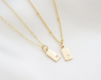 Tiny Rectangle Tag Necklace Gold 